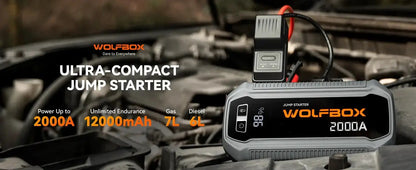 Akumuliatoriaus užvedėjas 12000 mAh WOLFBOX su 2000A srove, naudojamas automobilių varikliams